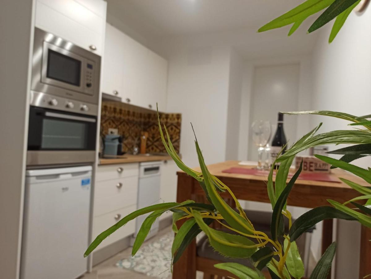 Malasana 51, New Art Apartment, Breakfast Included, Historic Center, Quite Neighborhood, Ml Málaga Kültér fotó